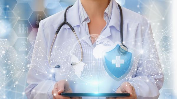 Главный врач Раменской больницы Сергей Викторович Маркитан регулярно проводит встречи с населением.