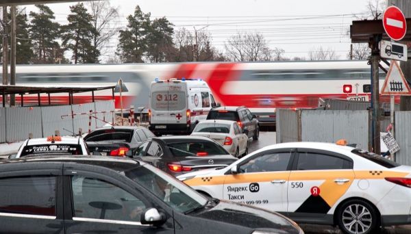 Готовность путепровода у платформы Быково составляет более 80%