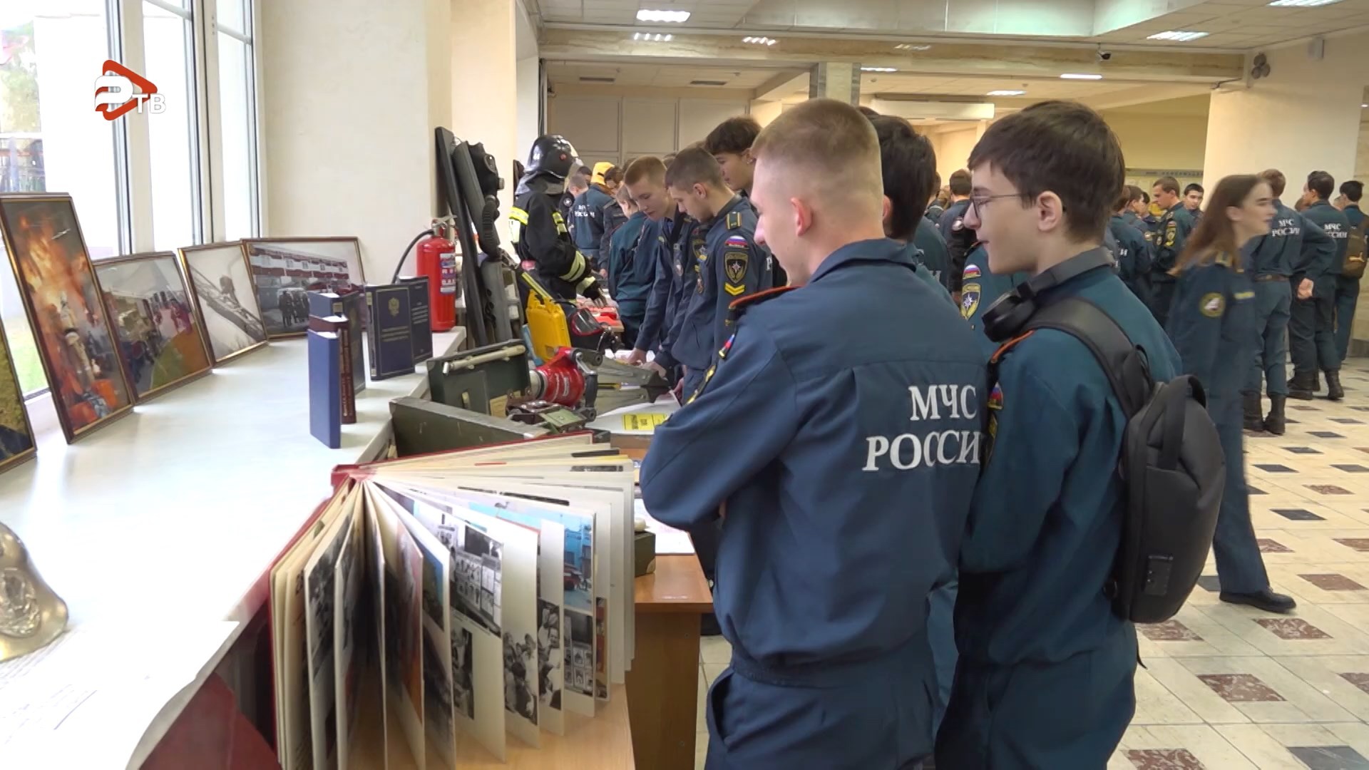 В ДК им. Воровского прошла выставка специализированных экспонатов гражданской обороны