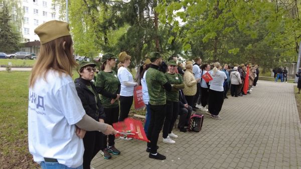 Военно-спортивная игра состоялась на территории больничного городка.