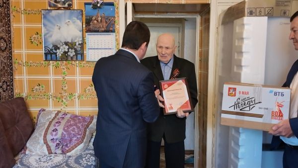 В поселке совхоза «Красковский» ТУ «Вялковское» живет Павел Филиппович Кирьянов – участник Великой Отечественной войны.