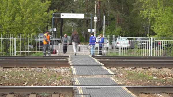 Рейд по профилактике травматизма на железной дороге провели на станции Есенинская Раменского округа
