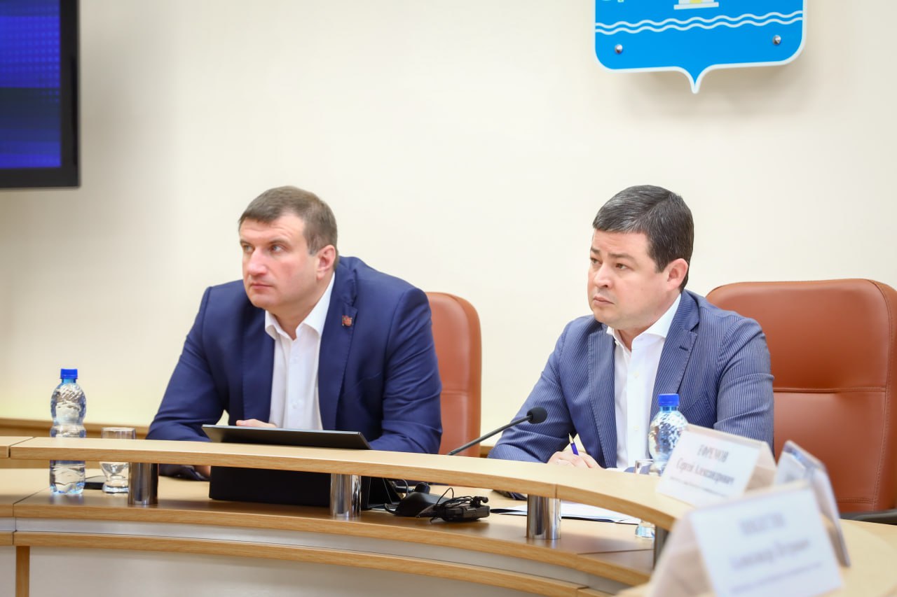 Эдуард Малышев провел еженедельное оперативное совещание администрации Раменского муниципального округа