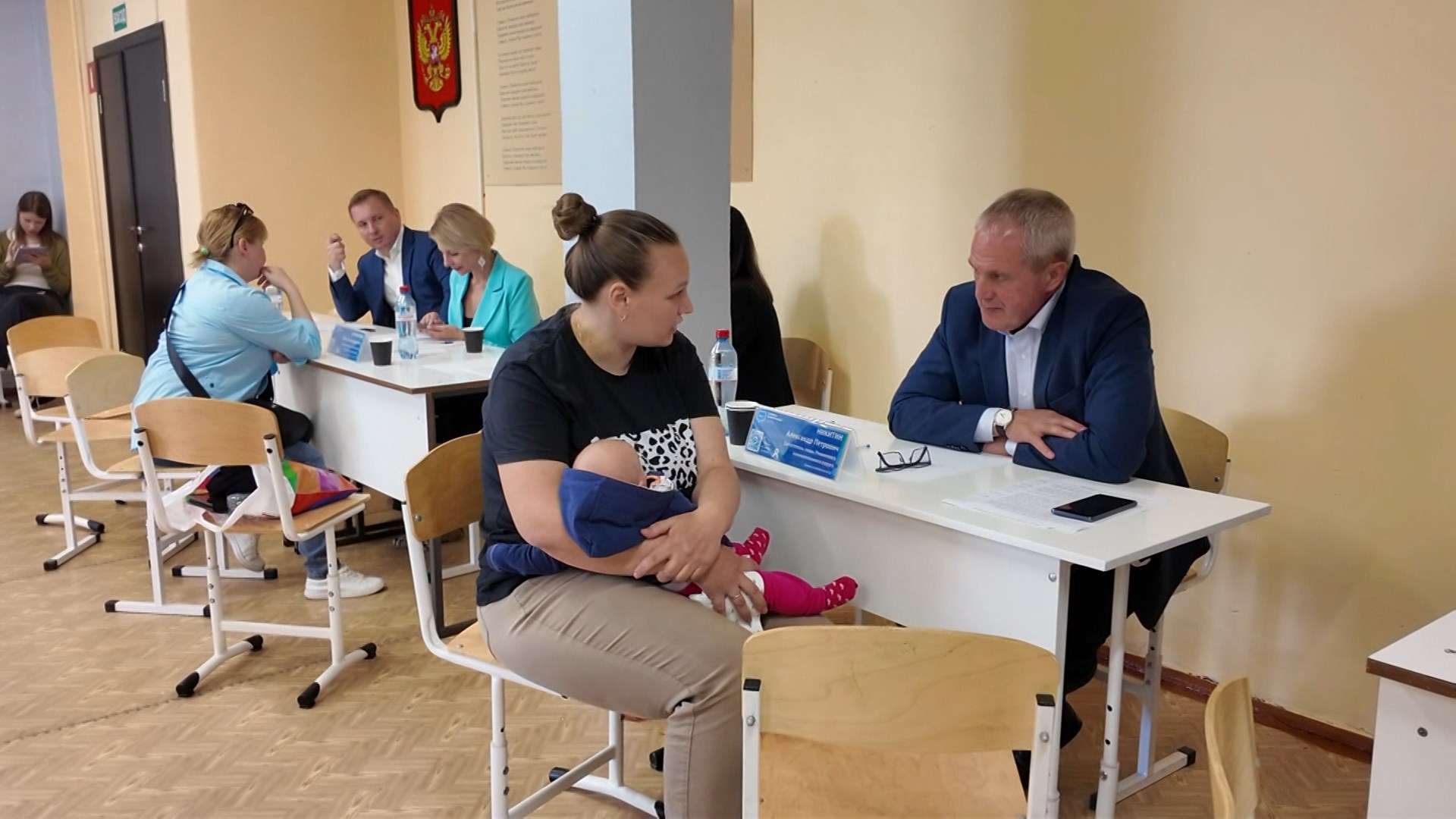 Встреча в  формате выездной администрации для многодетных семей состоялась в здании средней школы №11