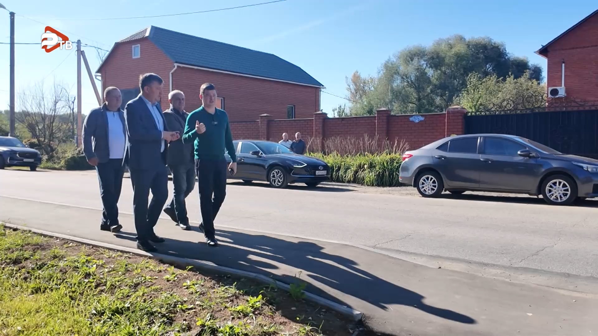 Глава Раменского муниципального округа Эдуард Малышев проверил качество новых дорог в деревнях Спас-Михнево и Головино