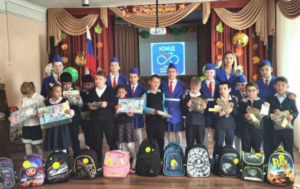 В Удельнинской школе-интернате Раменского округа прошло посвящение первоклассников в юные пешеходы с изучением ПДД