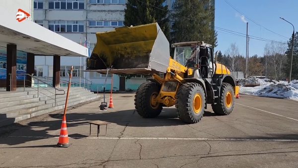 Мастер-классы, профпробы прошли в Раменском дорожно-строительном техникуме