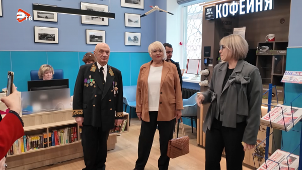 Делегация из Москвы и Санкт-Петербурга посетила Раменскую центральную библиотеку